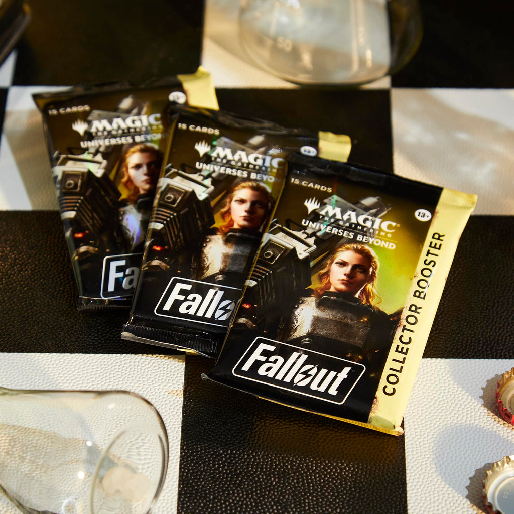 Magic: The Gathering - Fallout Collector Booster Box - 12 Packs (180 Cards)