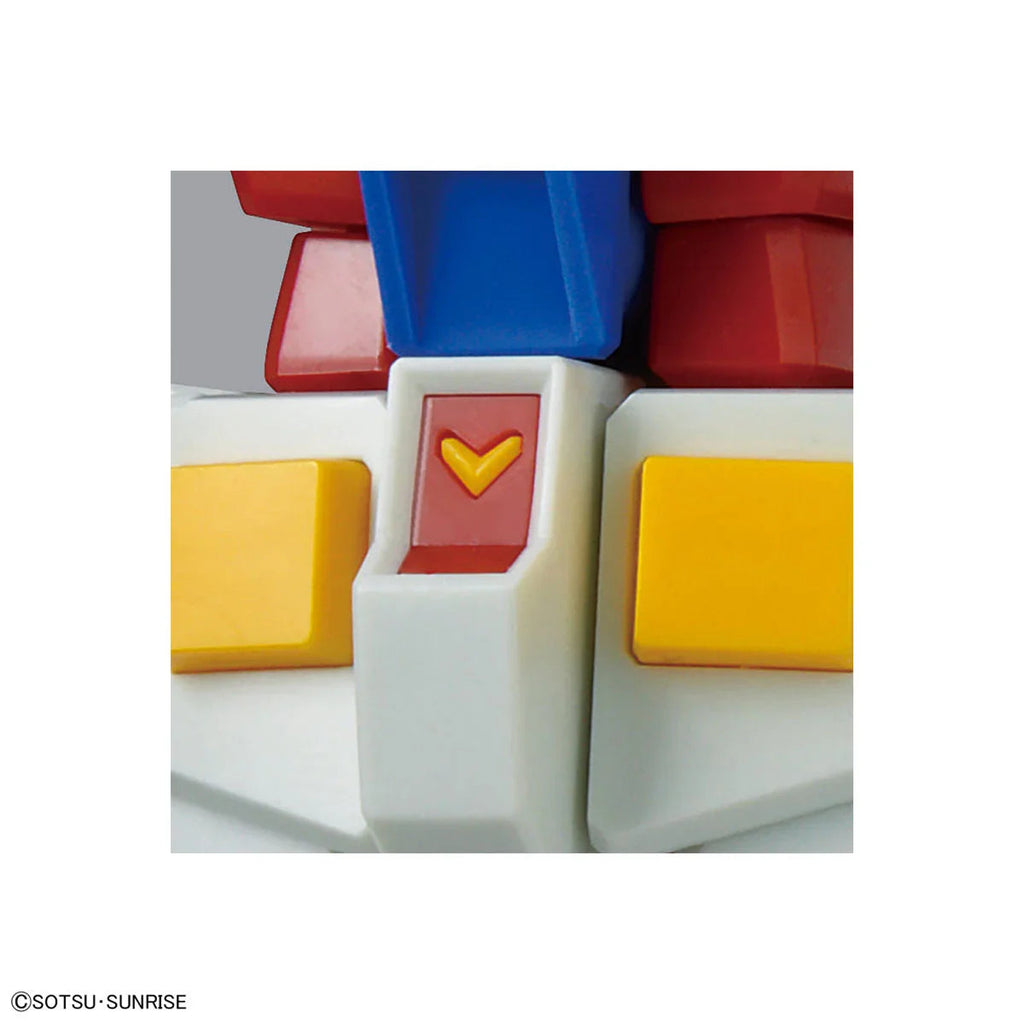 Bandai - Gunpla - EG 1/144 - Mobile Suit Gundam - RX-78-2 Gundam