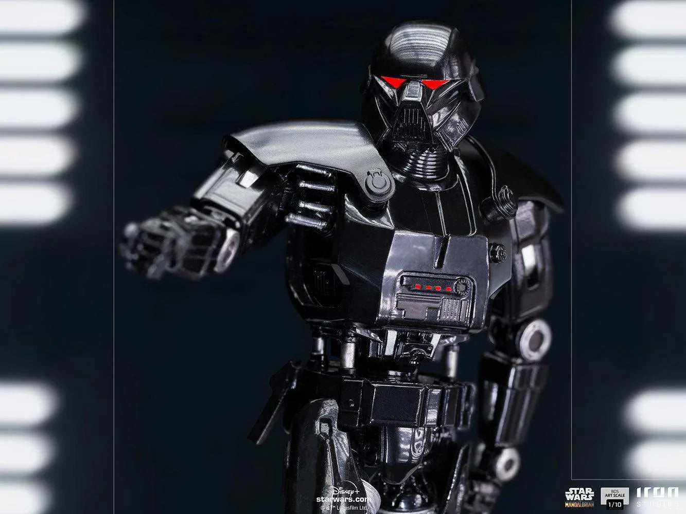 Iron Studios - The Mandalorian - Dark Trooper BDS Art Scale Statue 1/10
